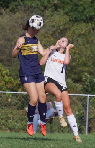 Rondeau nets 4 goals, Lady Knights win 5-1